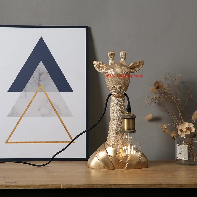 Złota Żywiczna Lampa Podłogowa – Decor Lighting Sales recenzja i cena